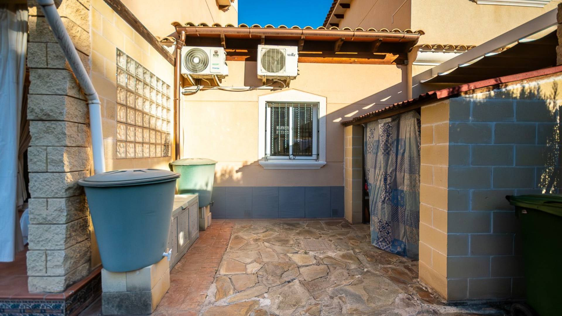 Tweedehands - Onafhankelijke villa - Orihuela - Benferri