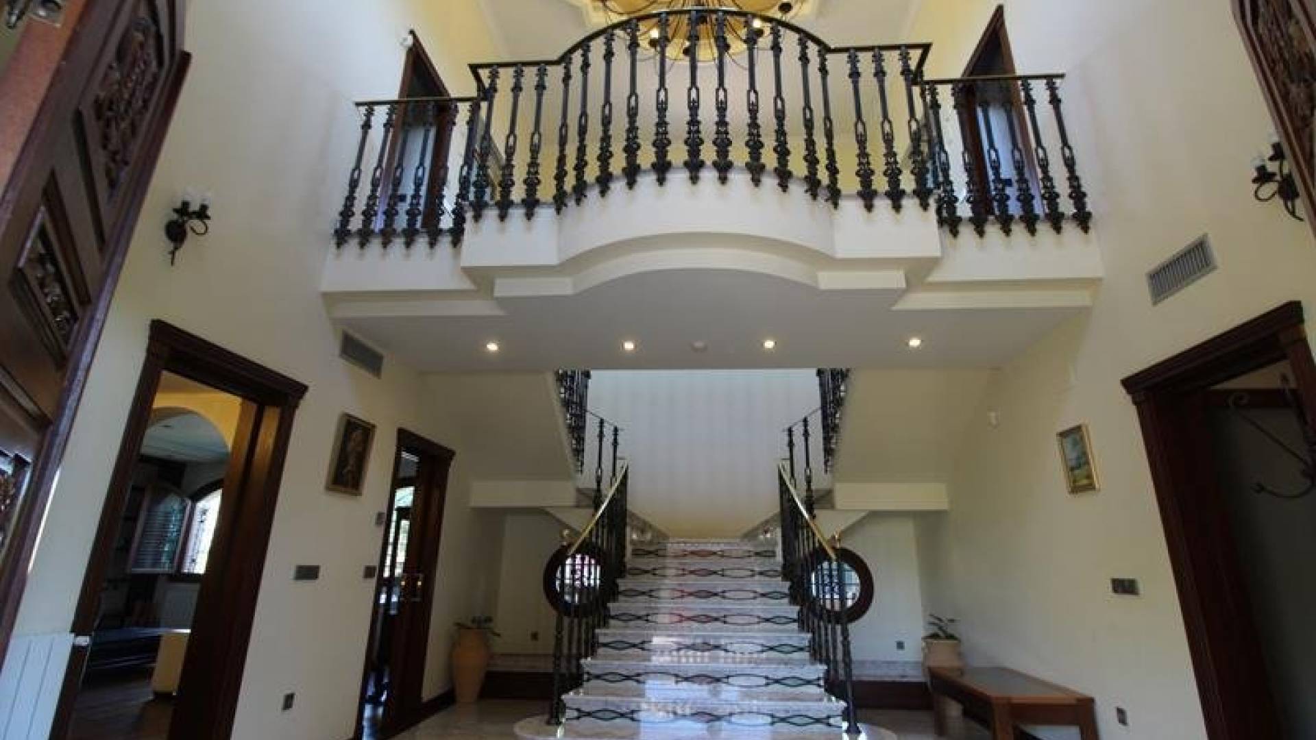 Tweedehands - Onafhankelijke villa - Orihuela - Campoamor