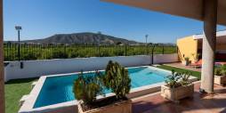 Tweedehands - Onafhankelijke villa - Orihuela - Correntías Medias