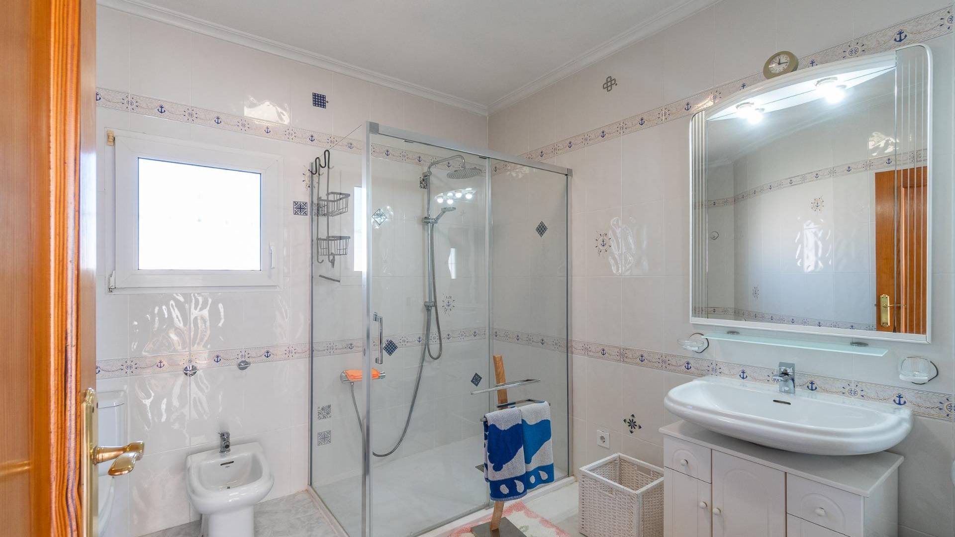 Tweedehands - Onafhankelijke villa - Orihuela Costa - La Zenia