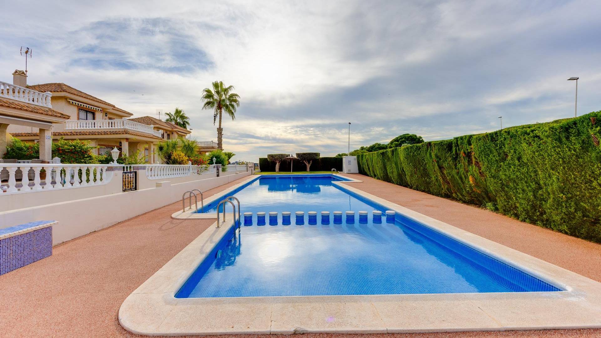 Tweedehands - Onafhankelijke villa - Orihuela Costa - Los Dolses