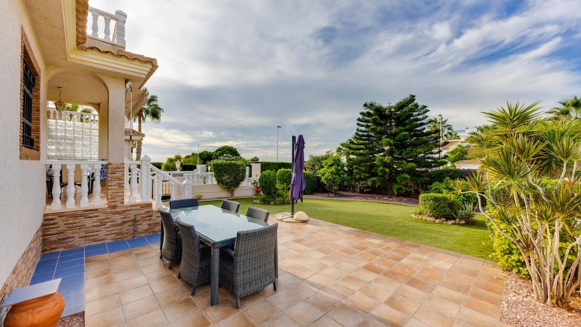 Tweedehands - Onafhankelijke villa - Orihuela Costa - Los Dolses