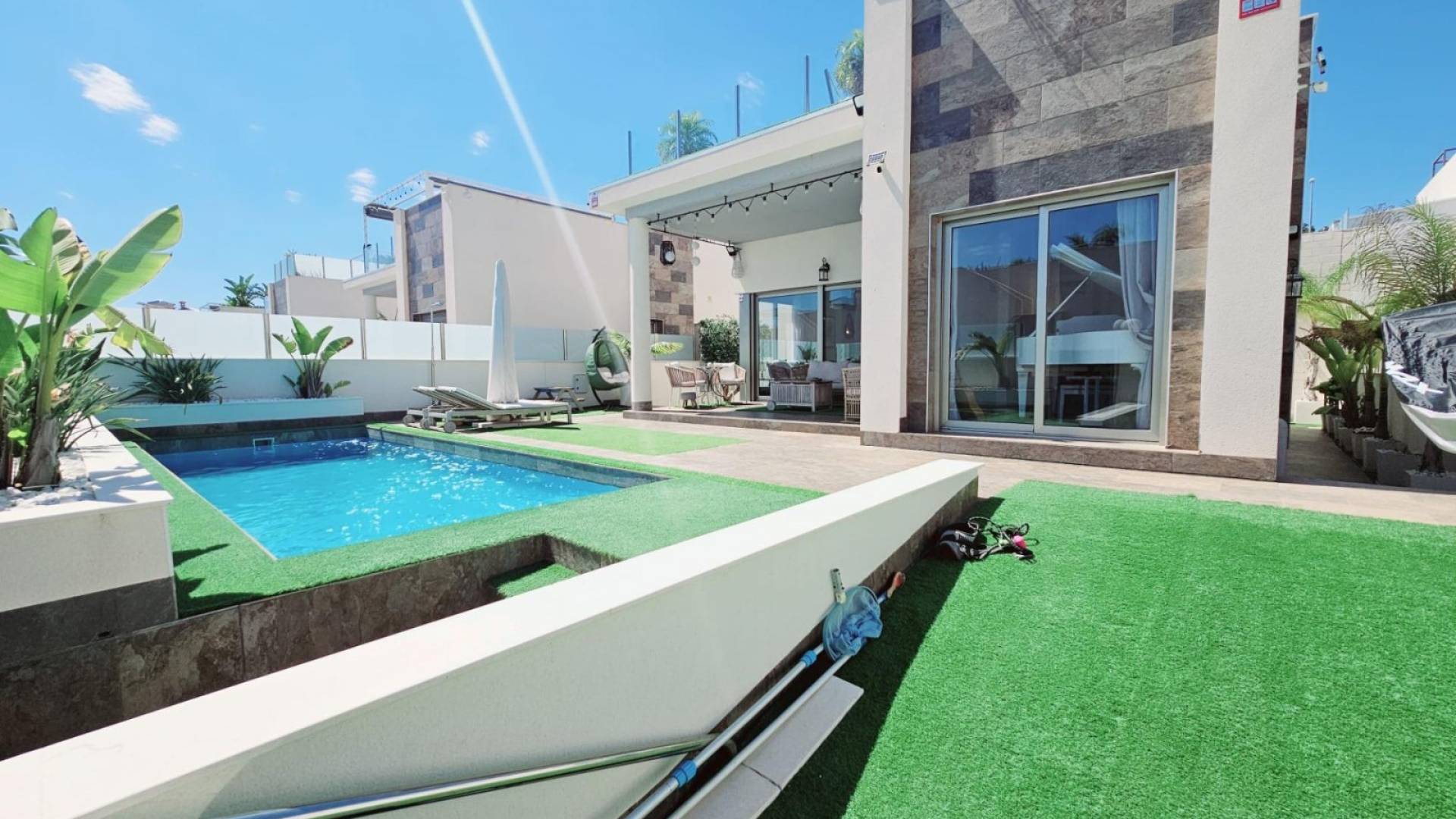 Tweedehands - Onafhankelijke villa - Orihuela Costa - Villamartín-Las Filipinas