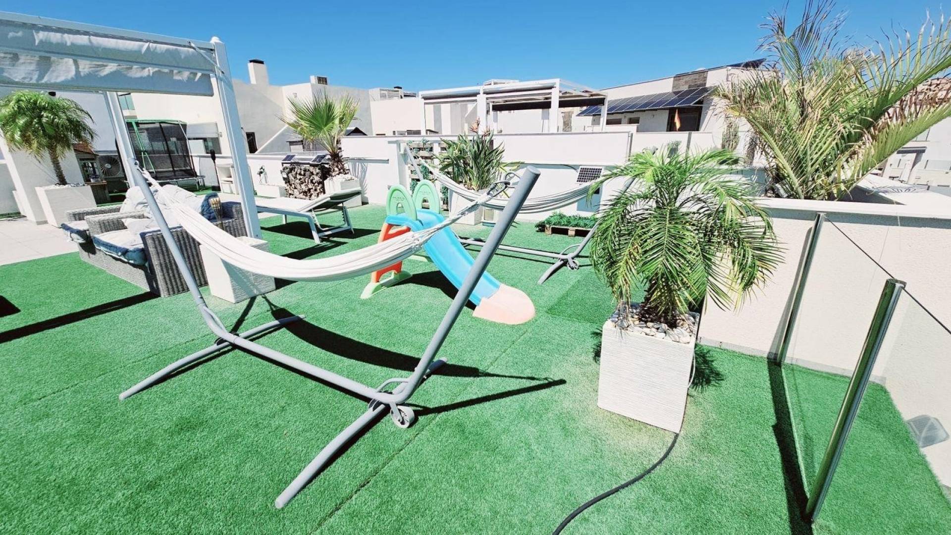 Tweedehands - Onafhankelijke villa - Orihuela Costa - Villamartín-Las Filipinas