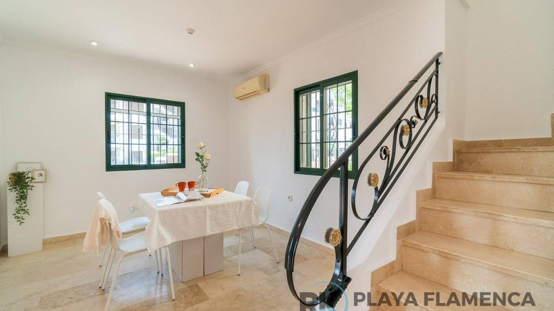 Tweedehands - Onafhankelijke villa - Orihuela Costa - Villamartín-Las Filipinas