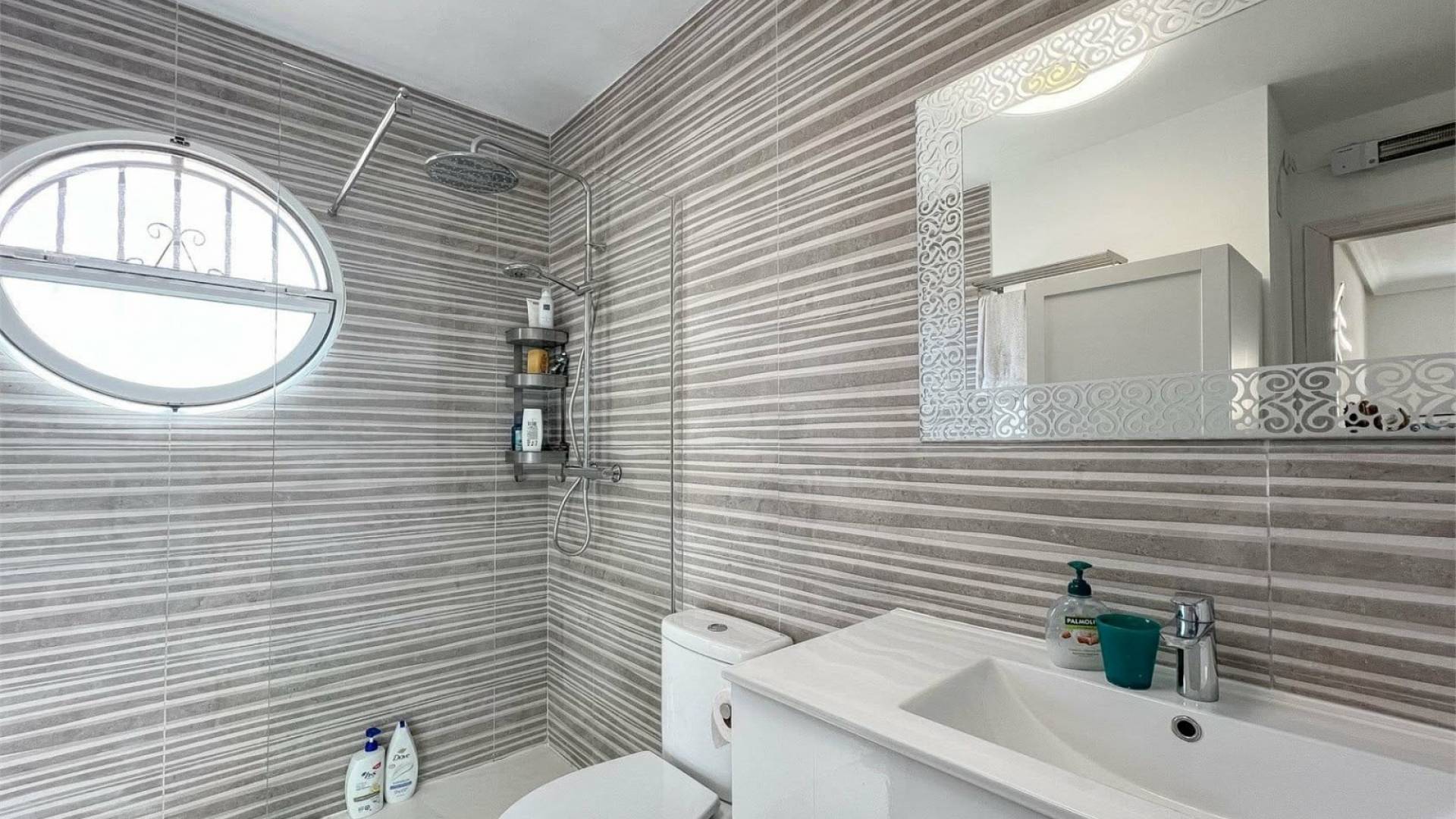 Tweedehands - Onafhankelijke villa - Orihuela Costa - VILLAMARTÍN