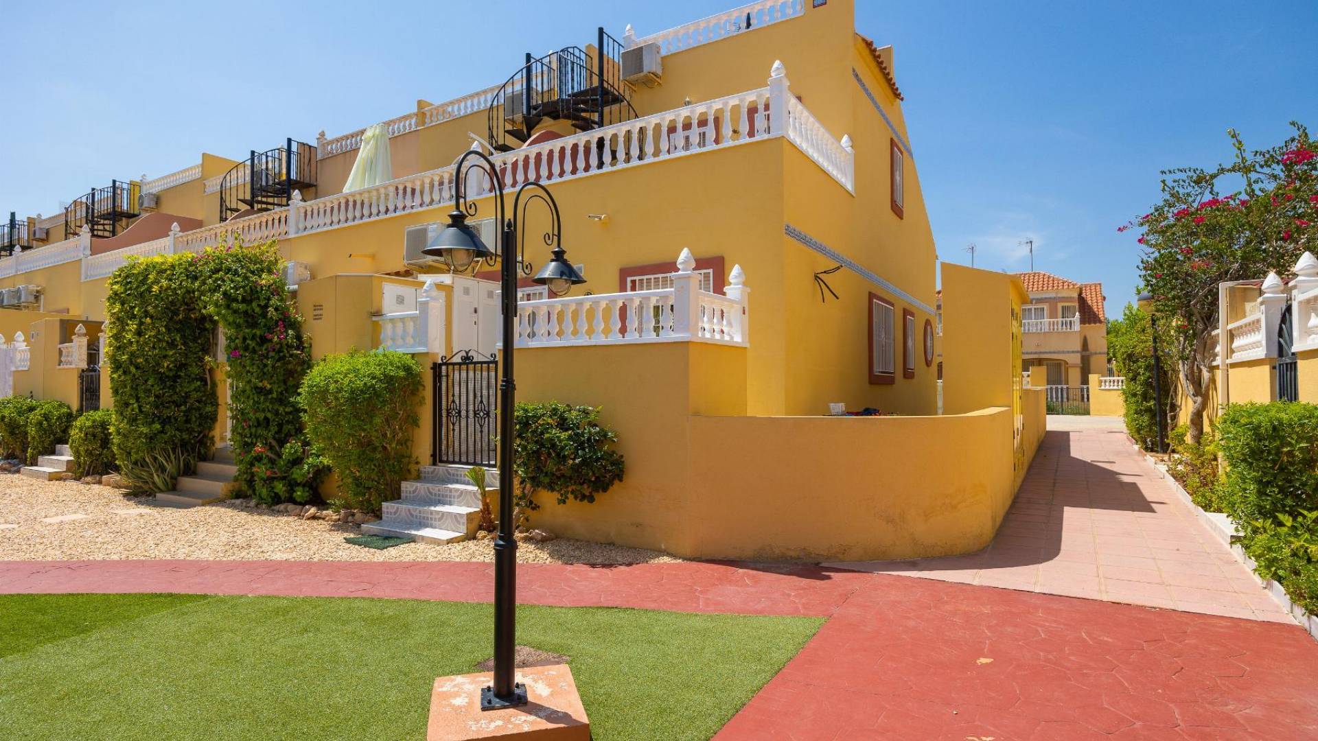 Tweedehands - Onafhankelijke villa - Orihuela - La Zenia