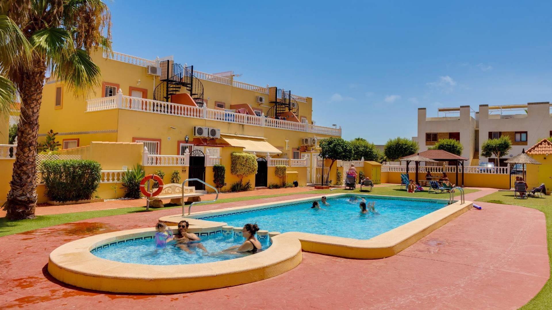 Tweedehands - Onafhankelijke villa - Orihuela - La Zenia