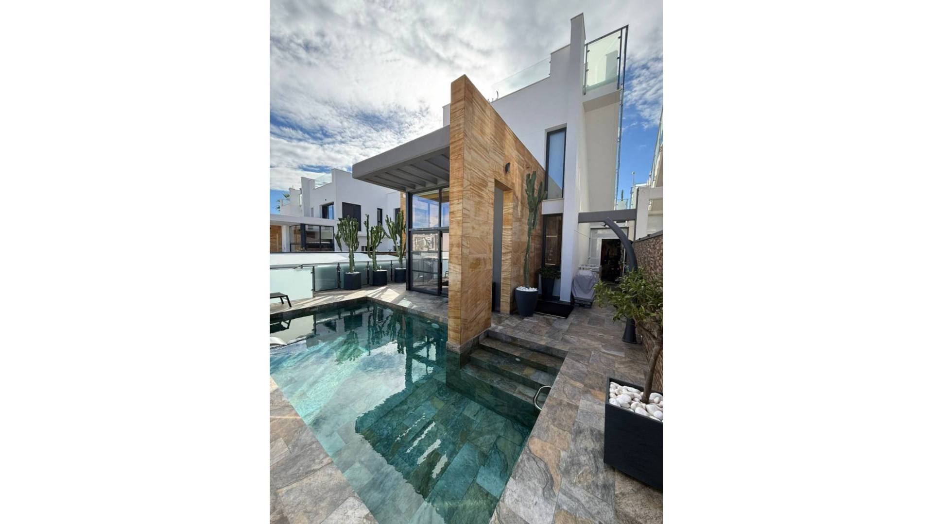 Tweedehands - Onafhankelijke villa - Orihuela - Lomas de Cabo Roig