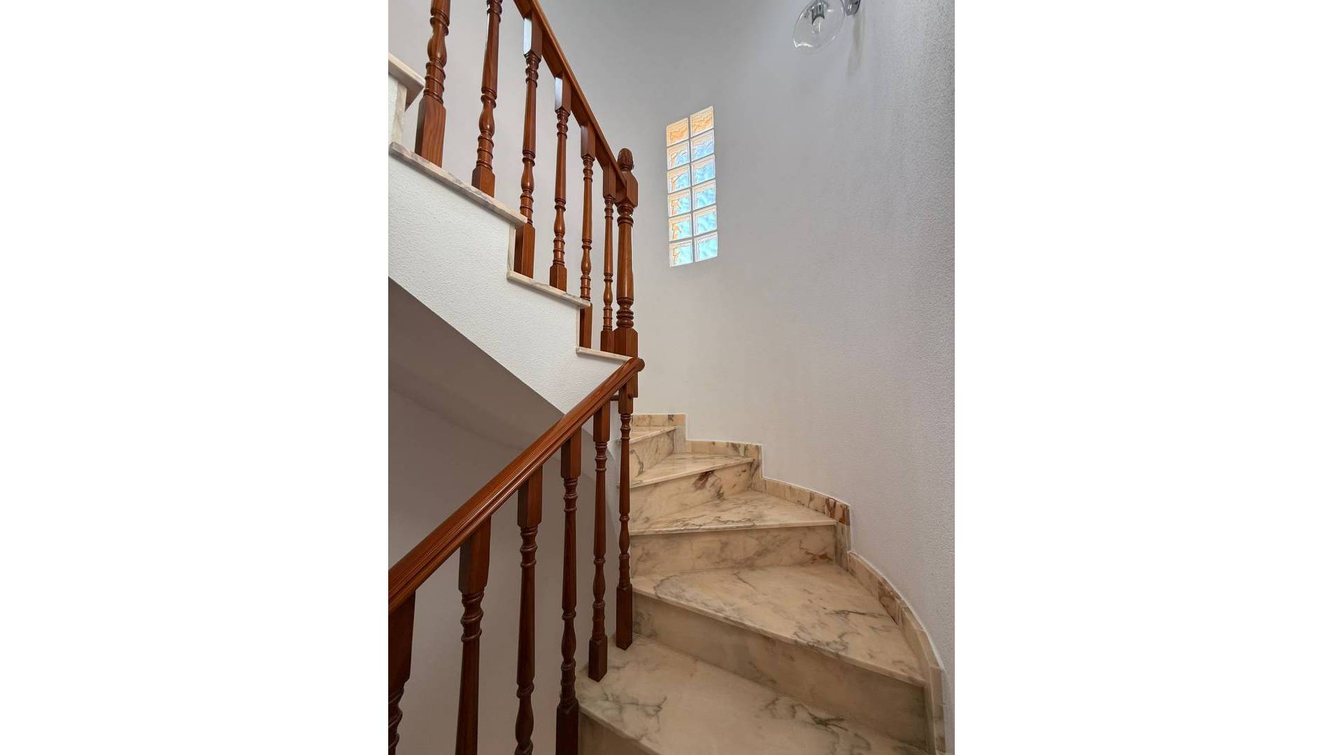 Tweedehands - Onafhankelijke villa - Orihuela - Villamartin