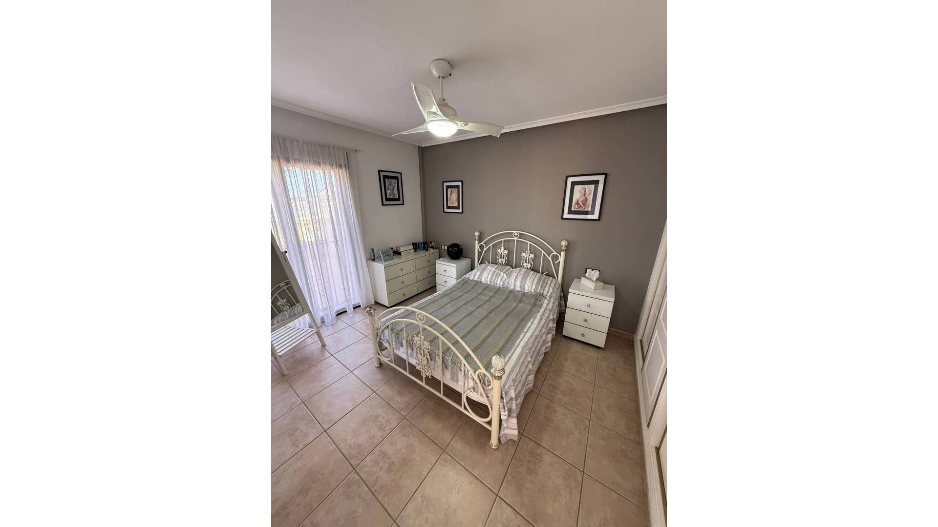 Tweedehands - Onafhankelijke villa - Orihuela - Villamartin