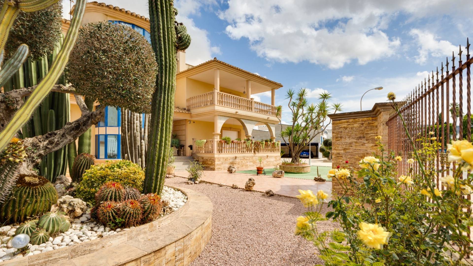 Tweedehands - Onafhankelijke villa - Orihuela