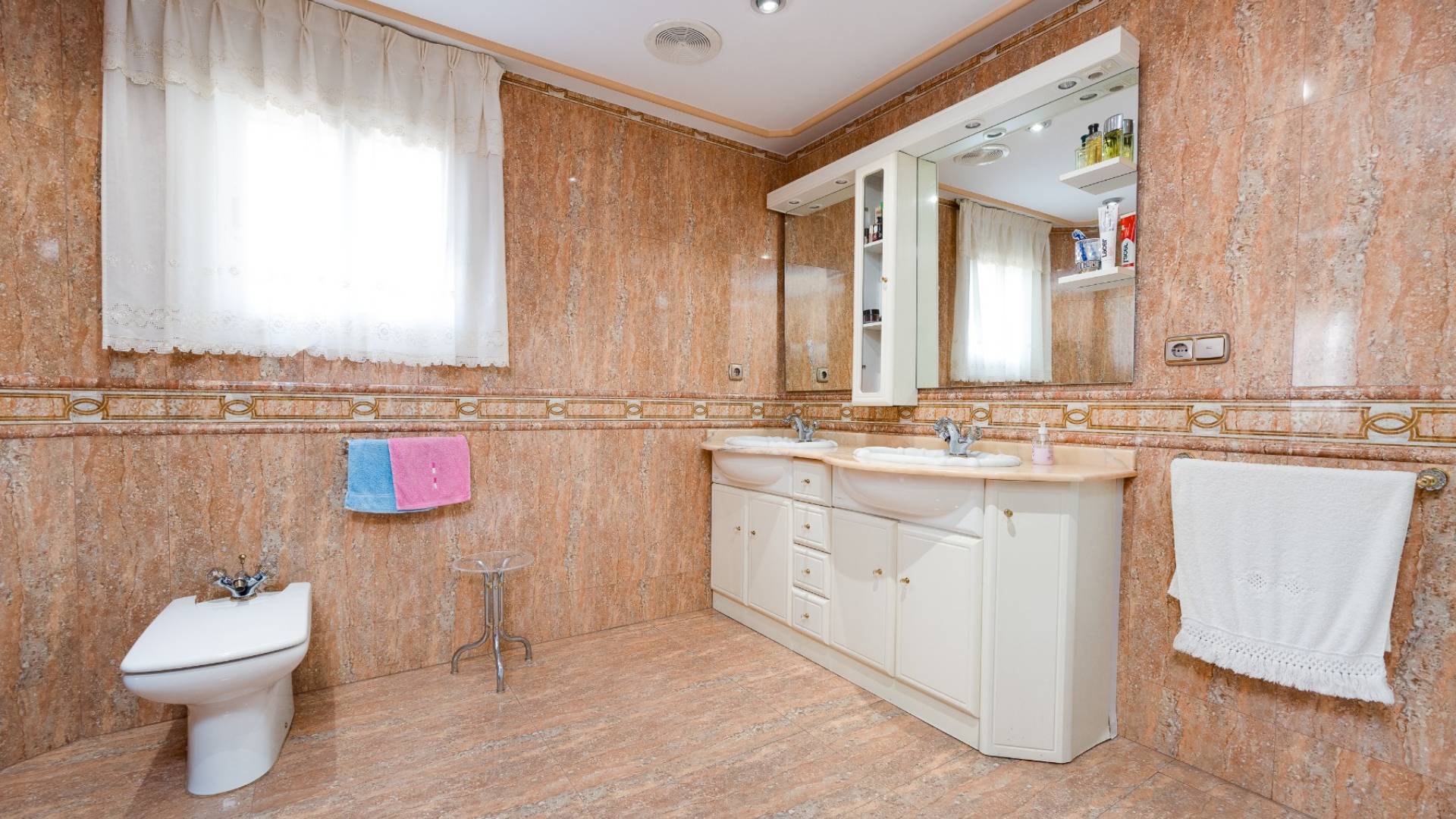 Tweedehands - Onafhankelijke villa - Orihuela