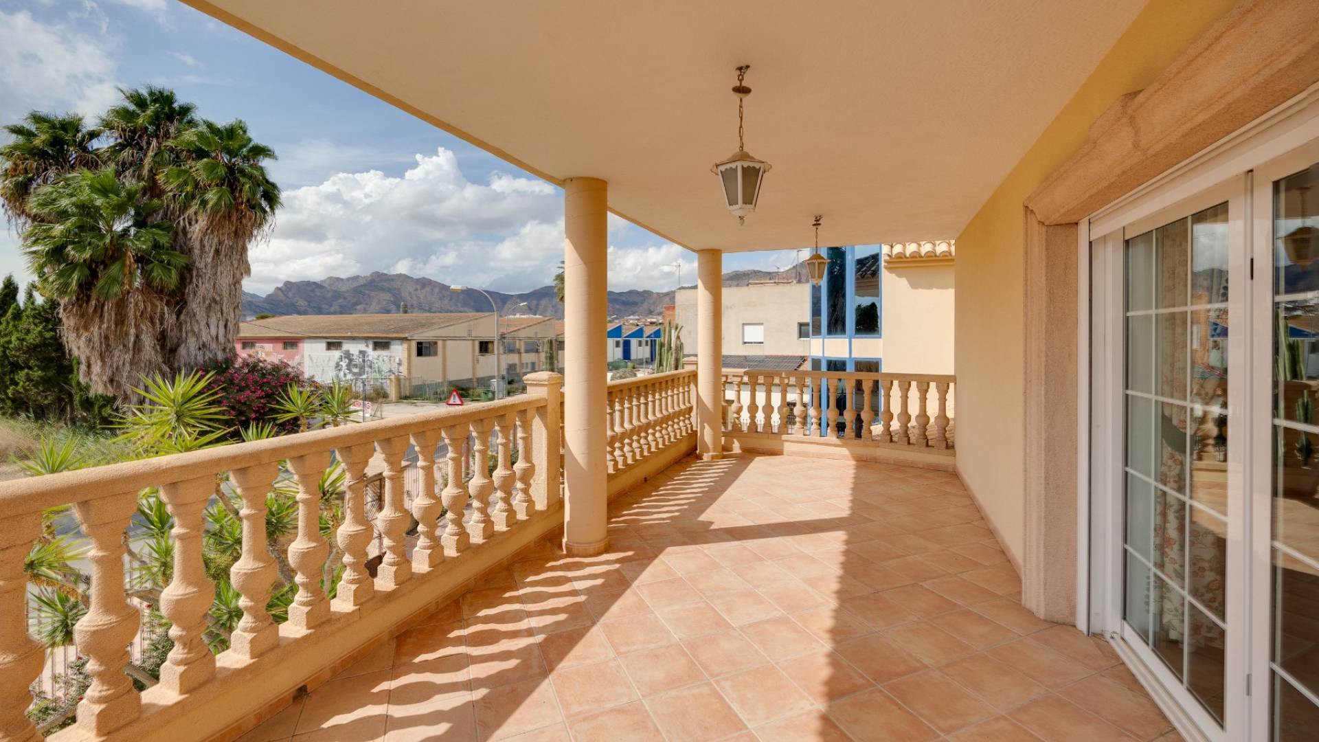 Tweedehands - Onafhankelijke villa - Orihuela