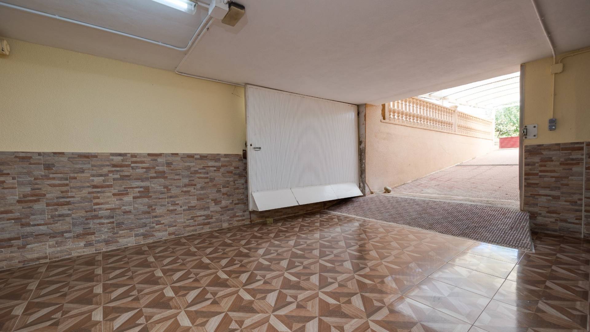 Tweedehands - Onafhankelijke villa - Orihuela