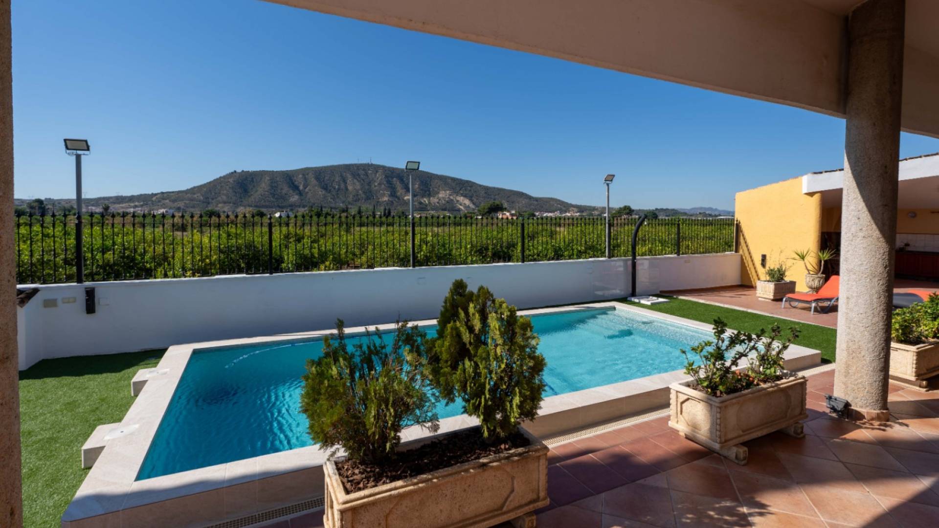 Tweedehands - Onafhankelijke villa - Orihuela