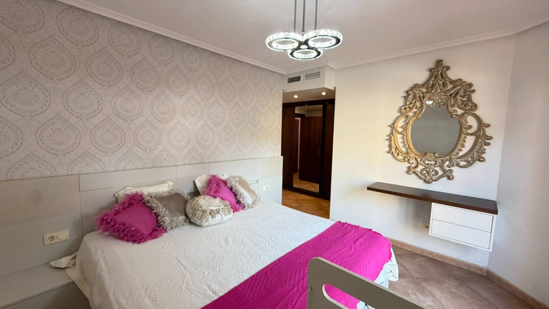 Tweedehands - Onafhankelijke villa - Rojales