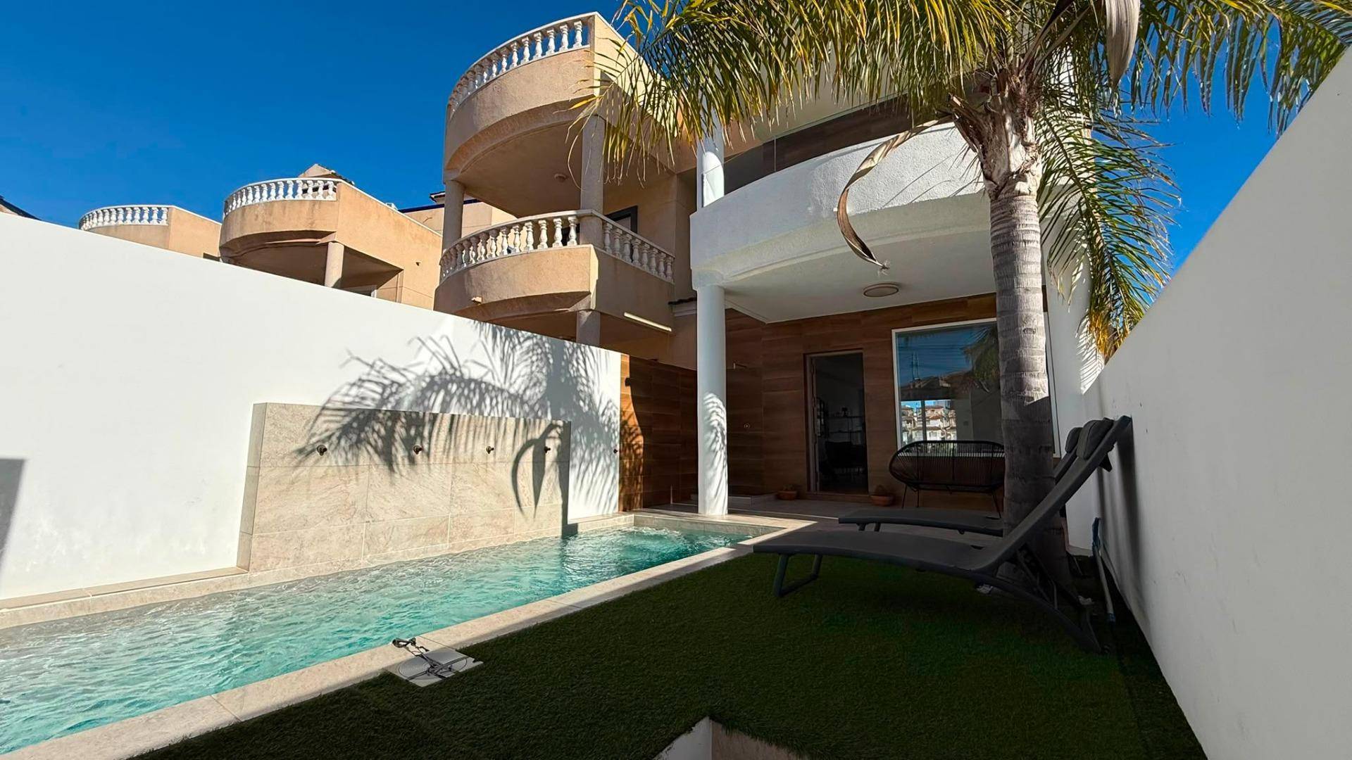 Tweedehands - Onafhankelijke villa - San Miguel de Salinas - Las Filipinas