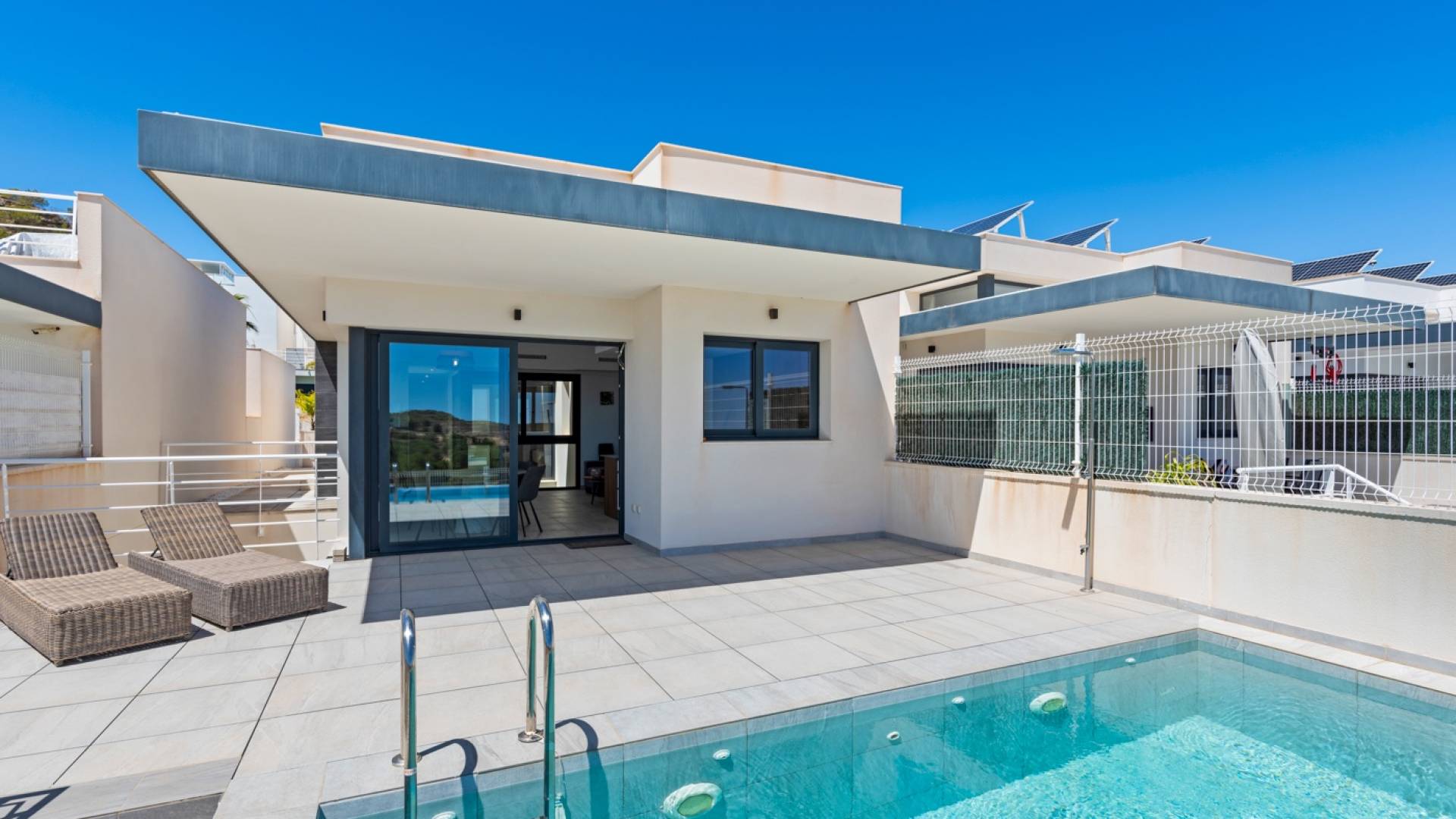Tweedehands - Onafhankelijke villa - San Miguel de Salinas - 
