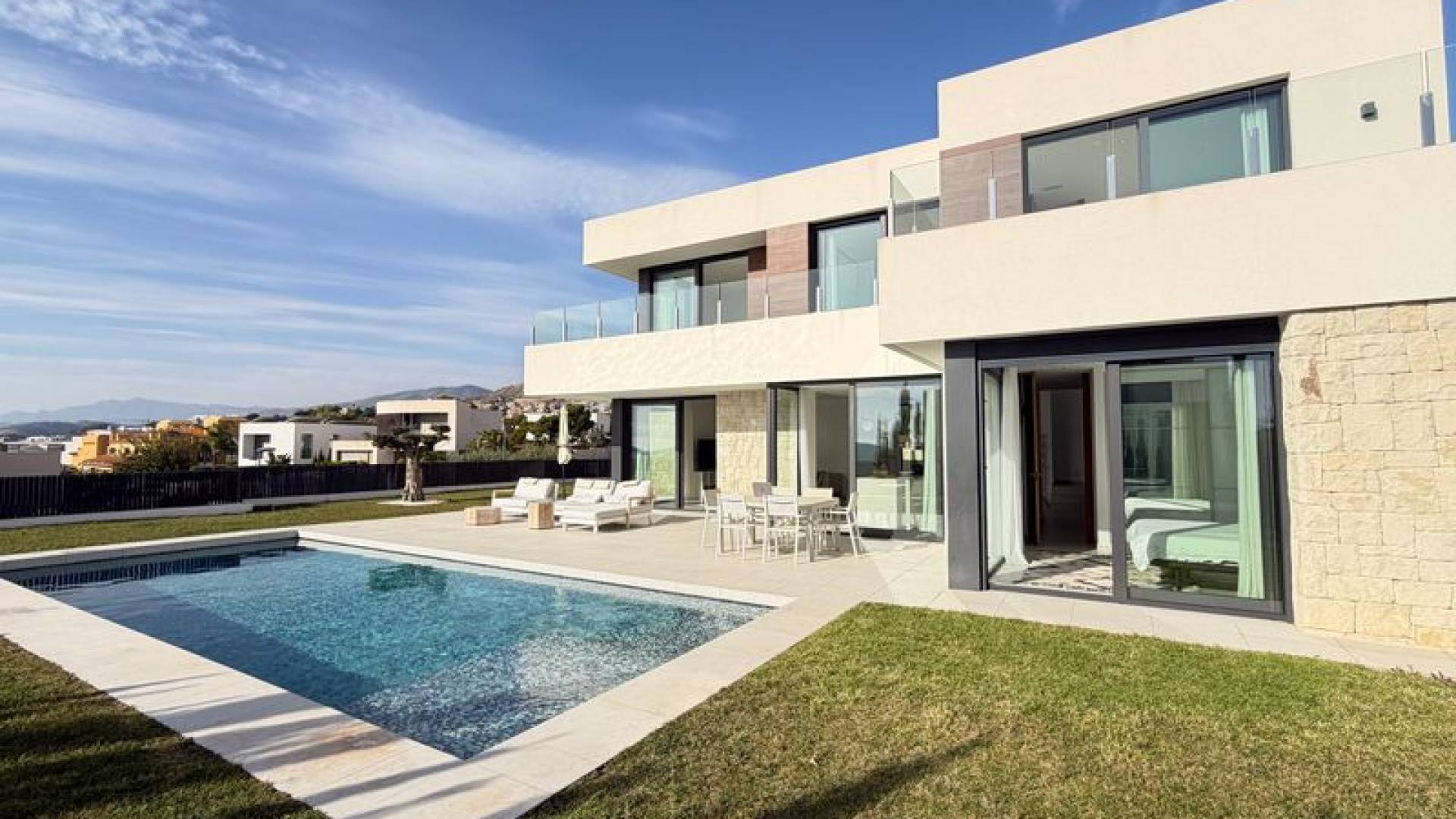 Tweedehands - Onafhankelijke villa - Sierra Cortina