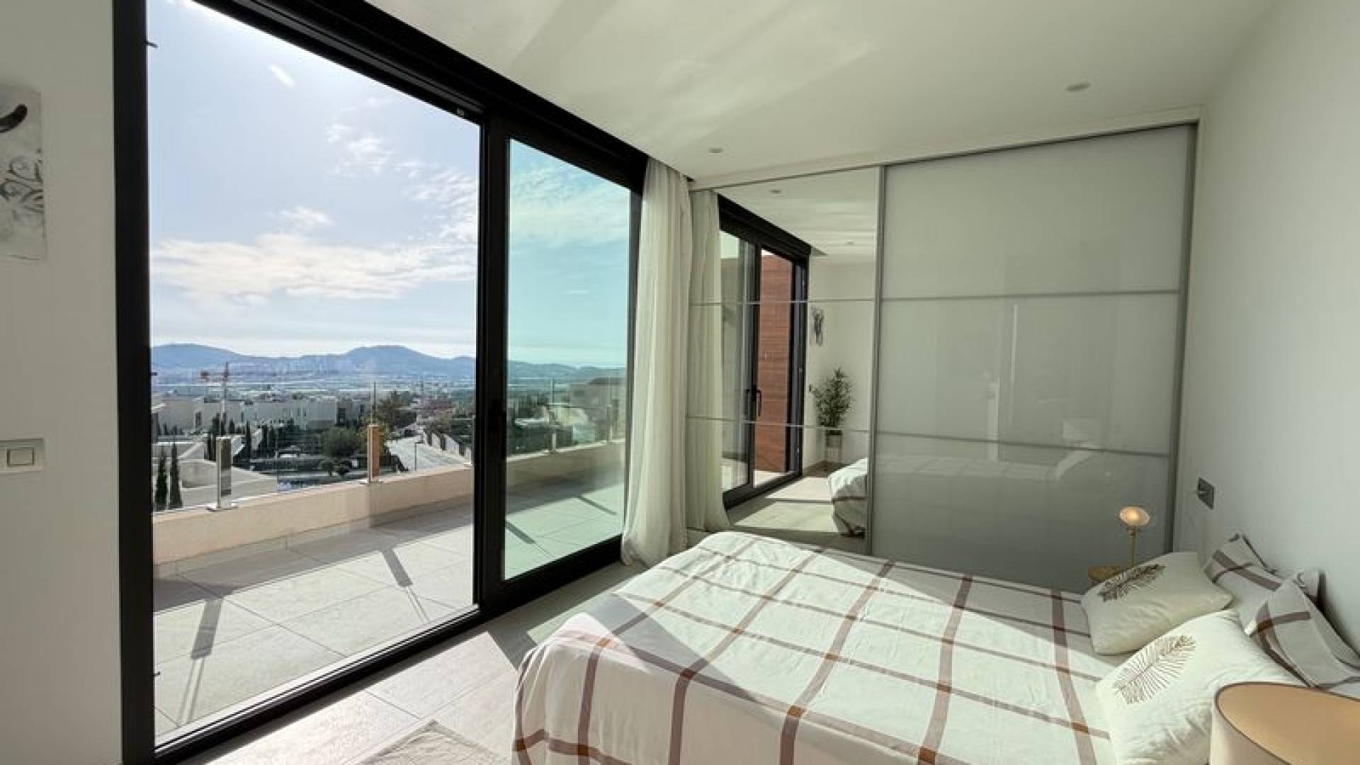 Tweedehands - Onafhankelijke villa - Sierra Cortina