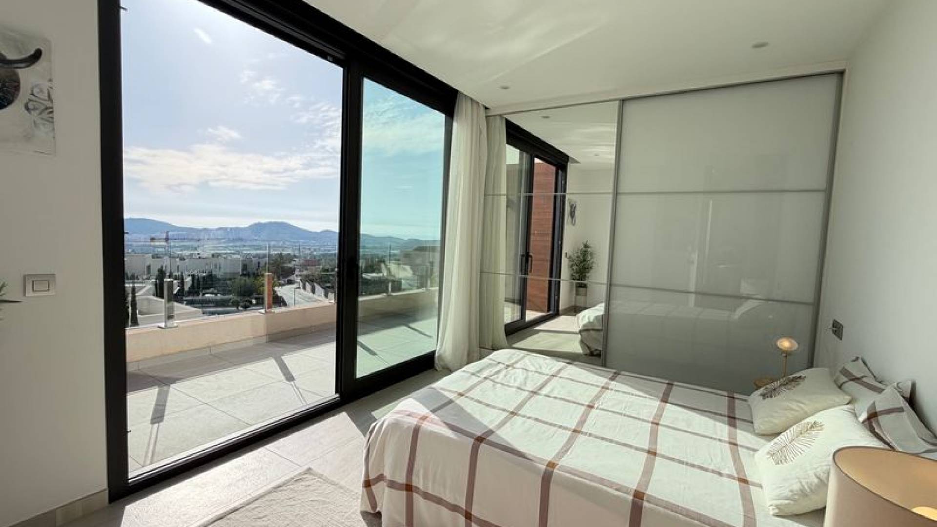 Tweedehands - Onafhankelijke villa - Sierra Cortina