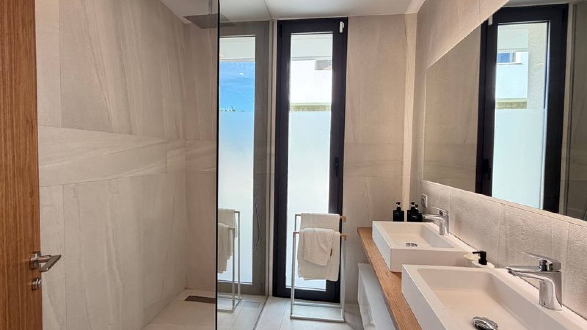 Tweedehands - Onafhankelijke villa - Sierra Cortina