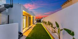 Tweedehands - Onafhankelijke villa - Torrevieja - El chaparral