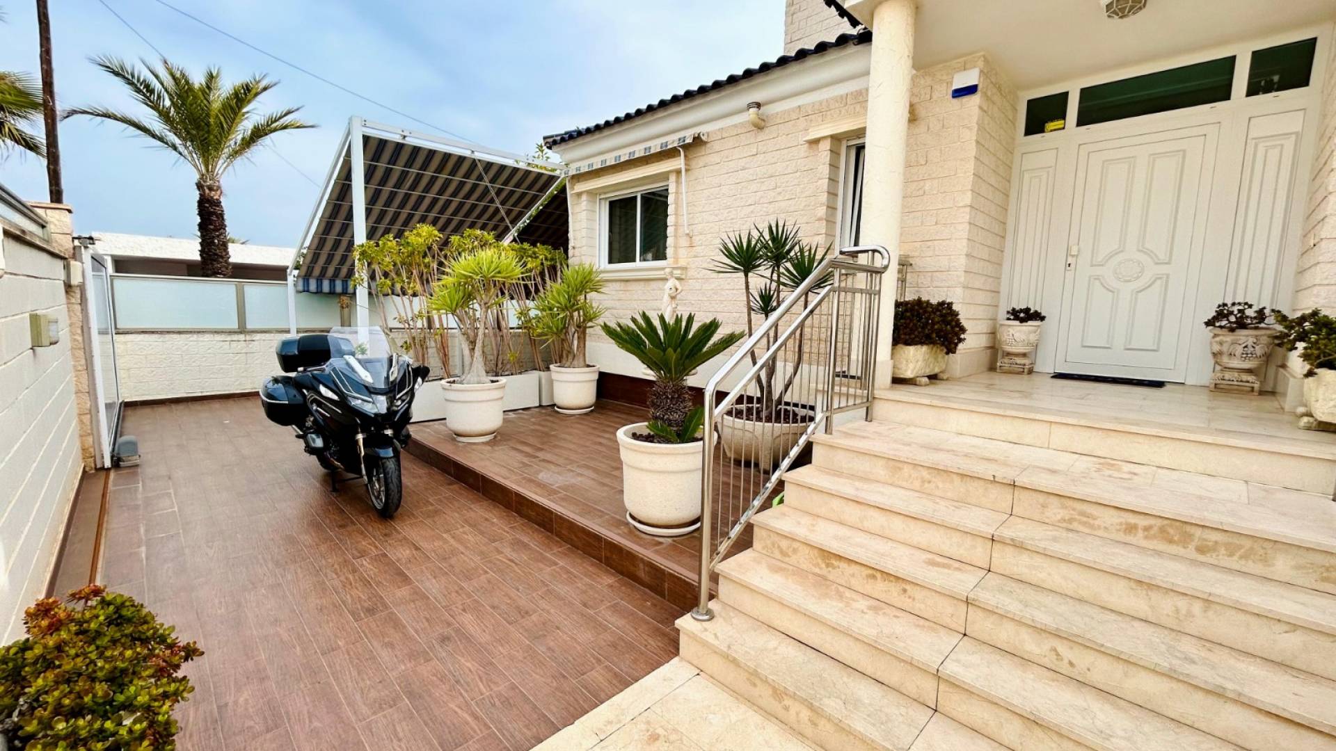Tweedehands - Onafhankelijke villa - Torrevieja - La Mata