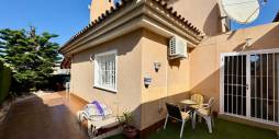 Tweedehands - Onafhankelijke villa - Torrevieja - Los altos