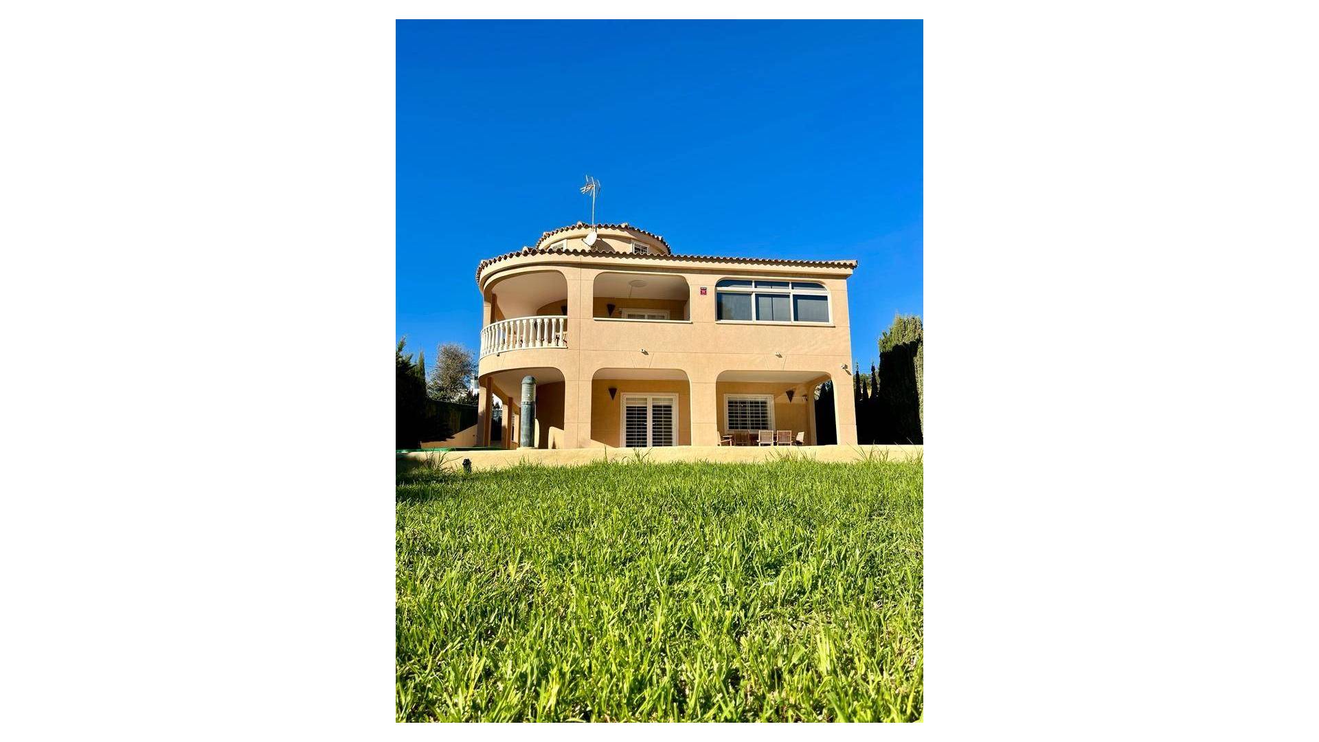 Tweedehands - Onafhankelijke villa - Torrevieja - Los Balcones - Los Altos del Edén