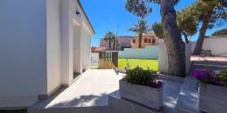 Tweedehands - Onafhankelijke villa - Torrevieja - Los Balcones
