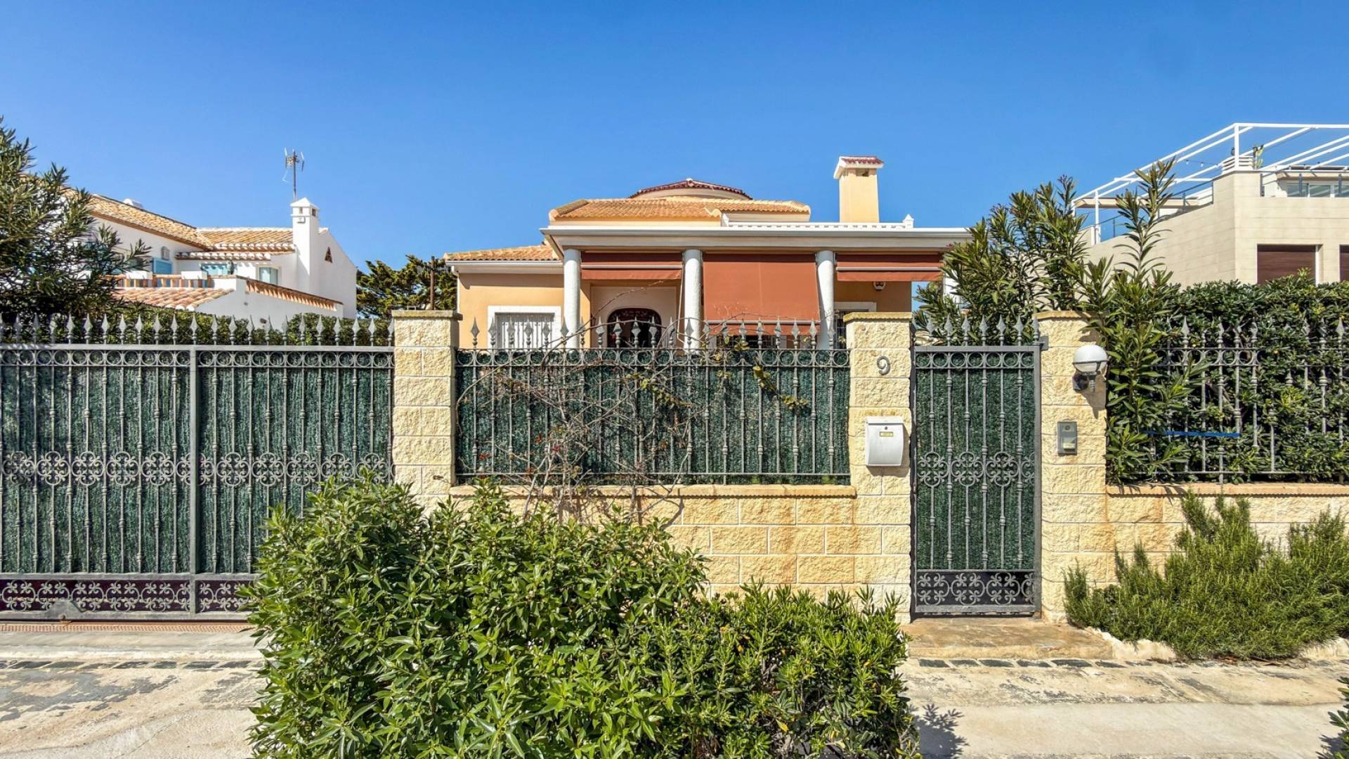 Tweedehands - Onafhankelijke villa - Torrevieja - Torrelamata - La Mata