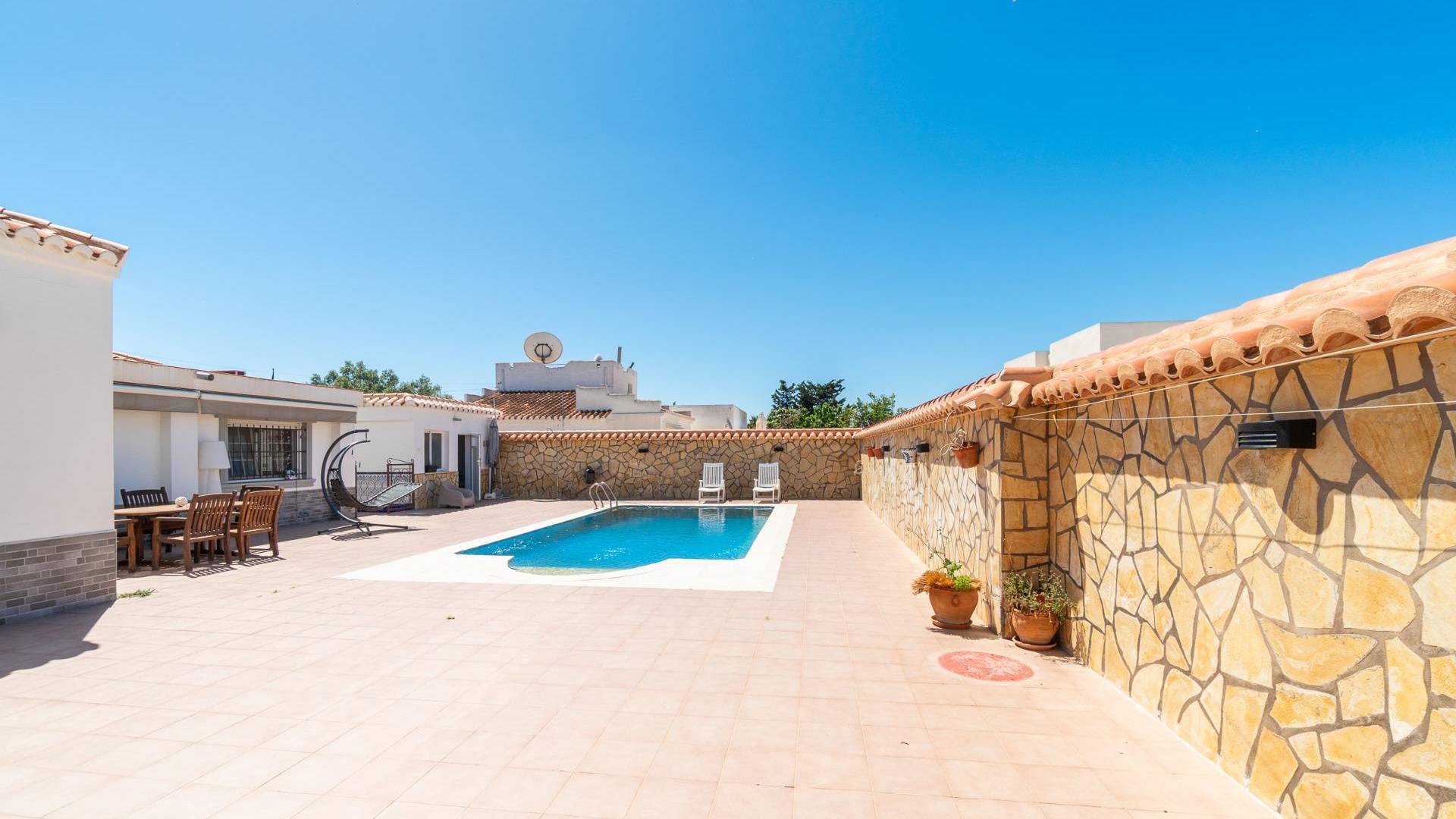 Tweedehands - Onafhankelijke villa - Torrevieja - Torreta