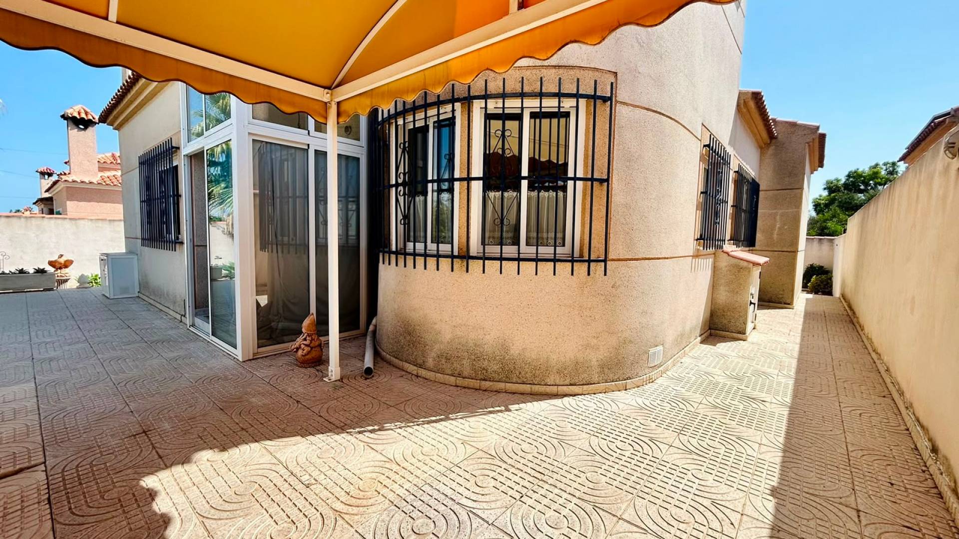 Tweedehands - Onafhankelijke villa - Torrevieja - Urbanización San Luis