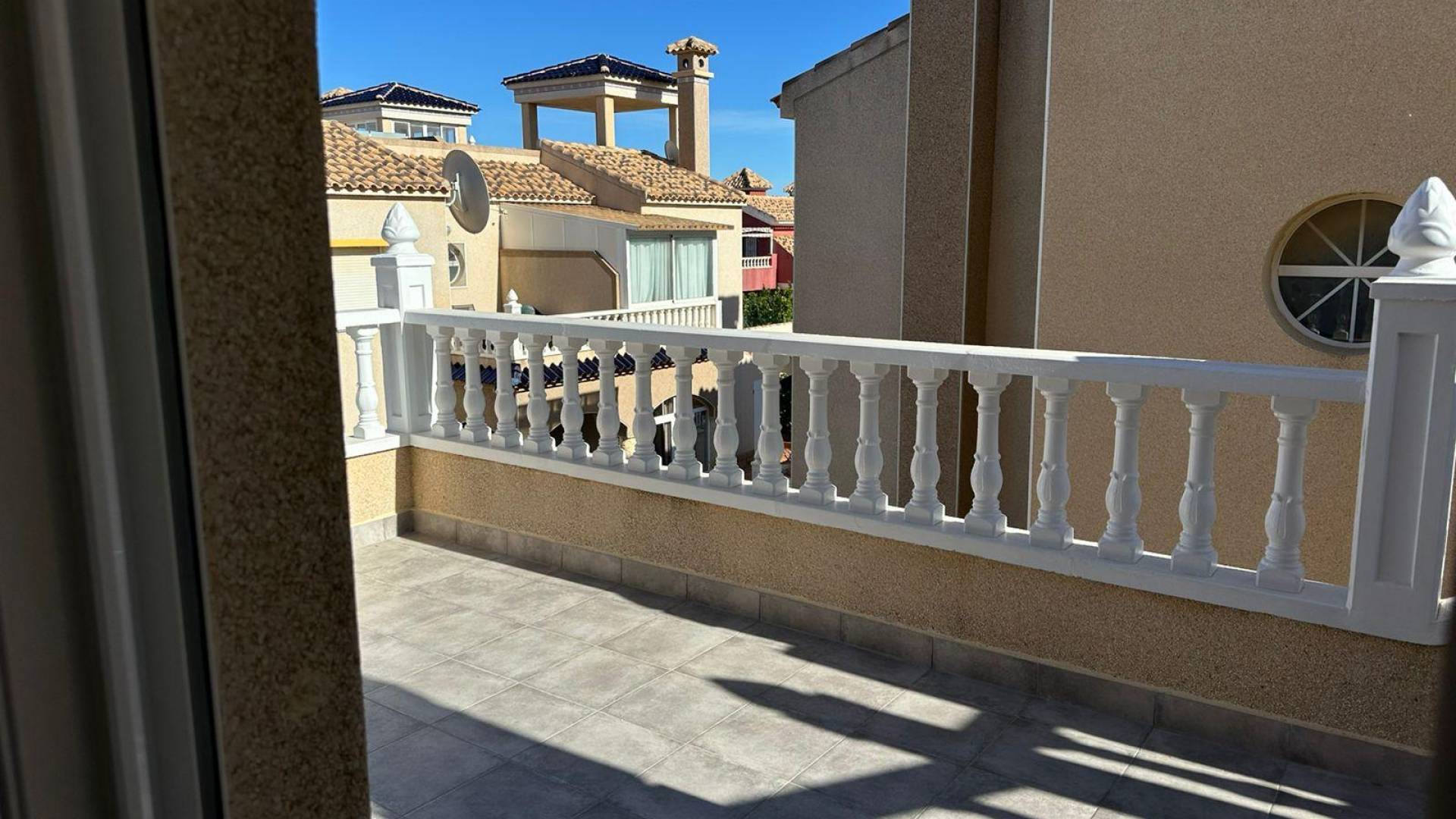 Tweedehands - Onafhankelijke villa - Torrevieja - VILLAMARTIN