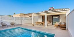 Tweedehands - Onafhankelijke villa - Torrevieja - 