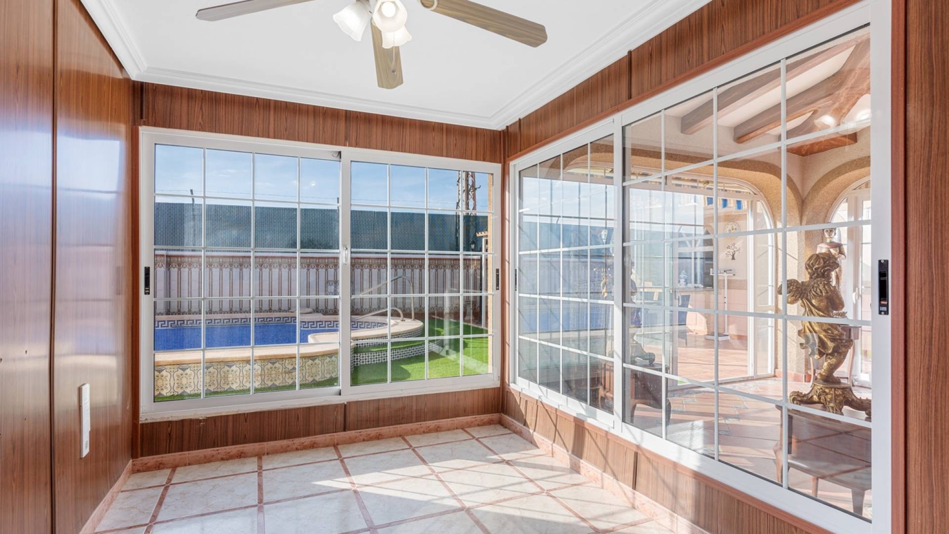 Tweedehands - Onafhankelijke villa - Torrevieja - 