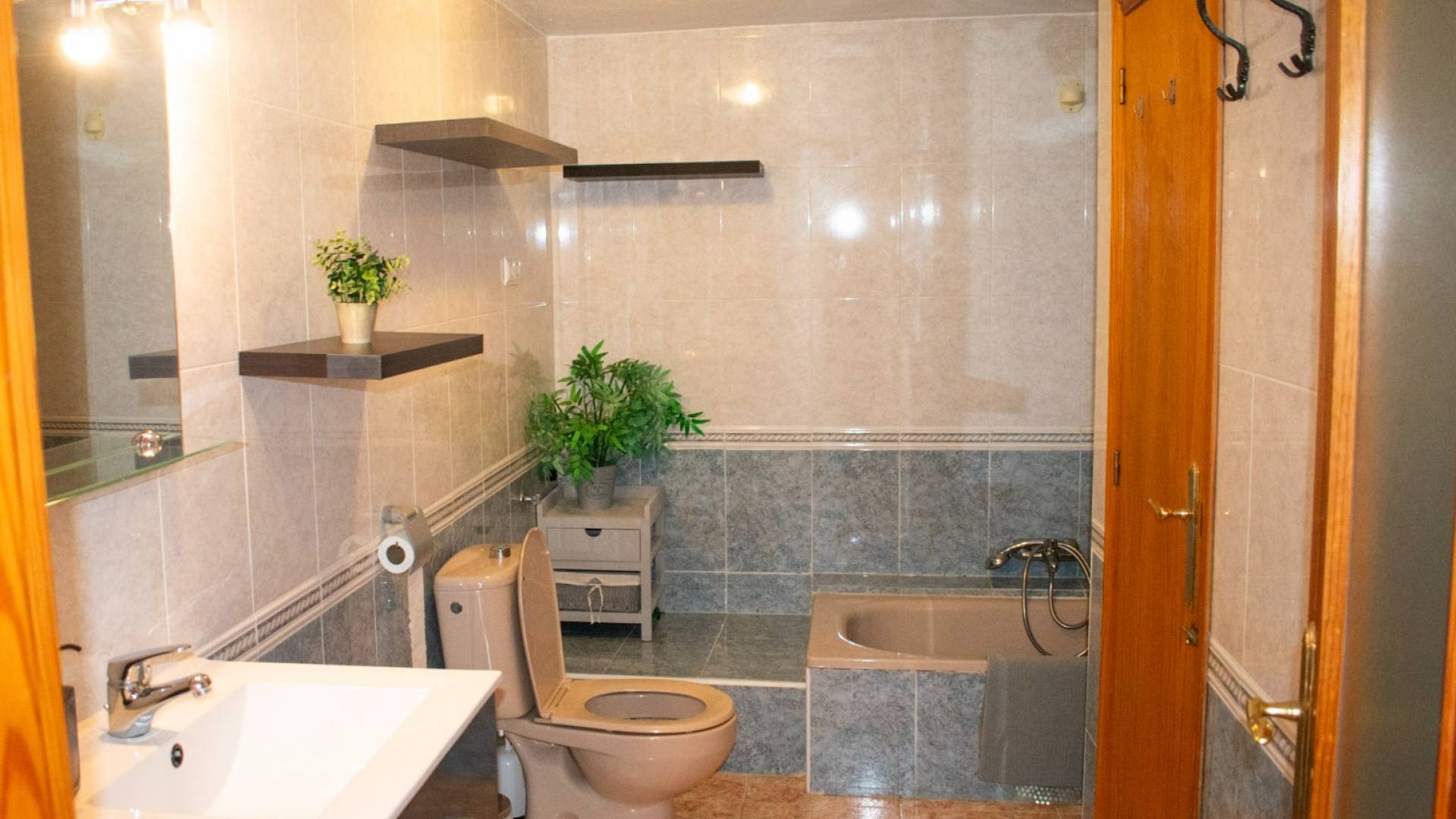 Tweedehands - Onafhankelijke villa - Torrevieja