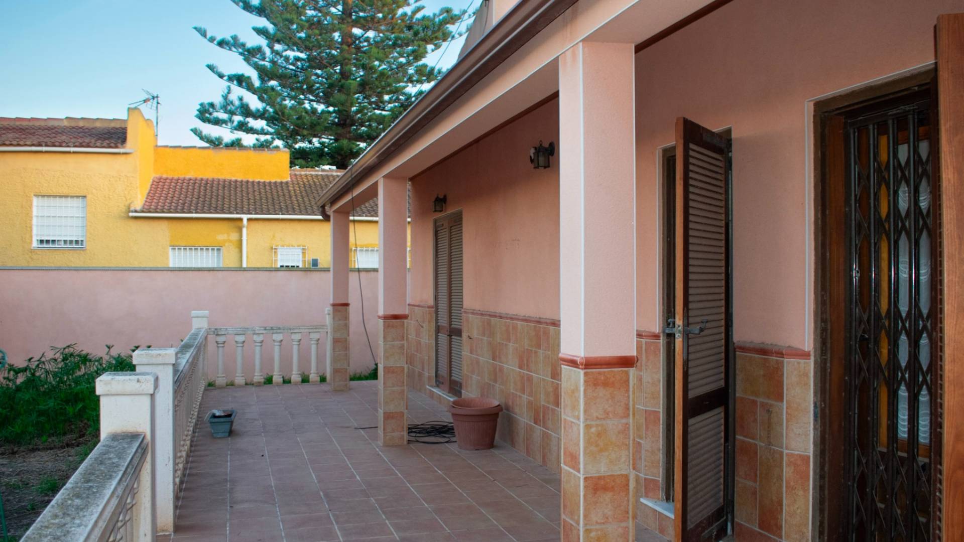 Tweedehands - Onafhankelijke villa - Torrevieja