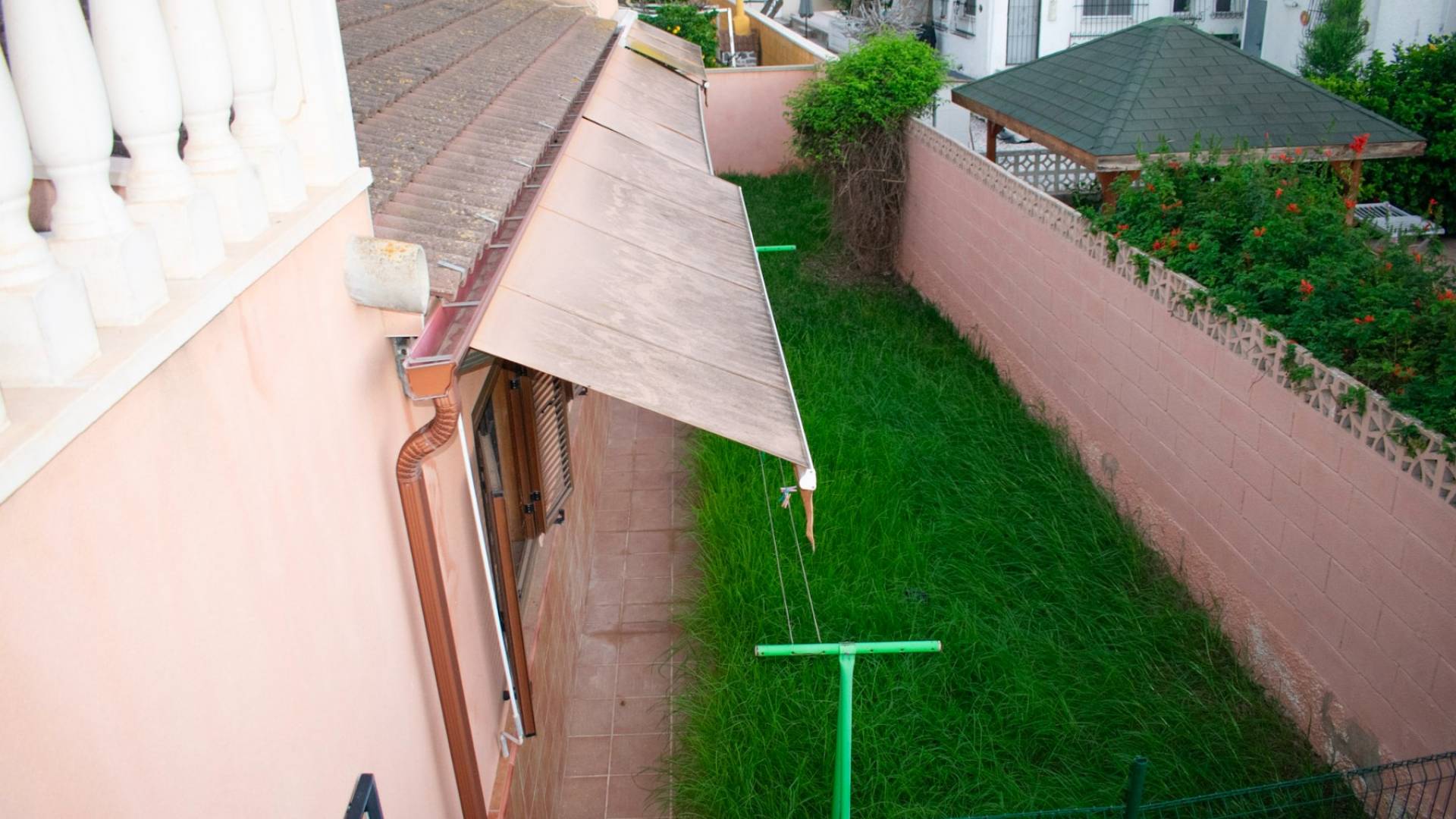 Tweedehands - Onafhankelijke villa - Torrevieja