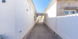 Tweedehands - Onafhankelijke villa - Torrevieja - 