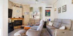 Tweedehands - Onafhankelijke villa - Torrevieja - 