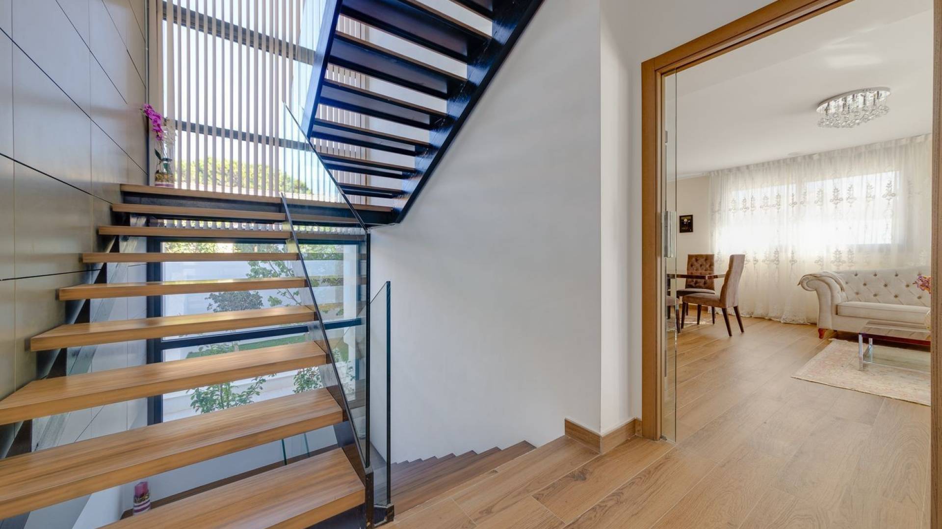 Tweedehands - Onafhankelijke villa - Torrevieja