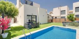 Tweedehands - Onafhankelijke villa - Torrevieja