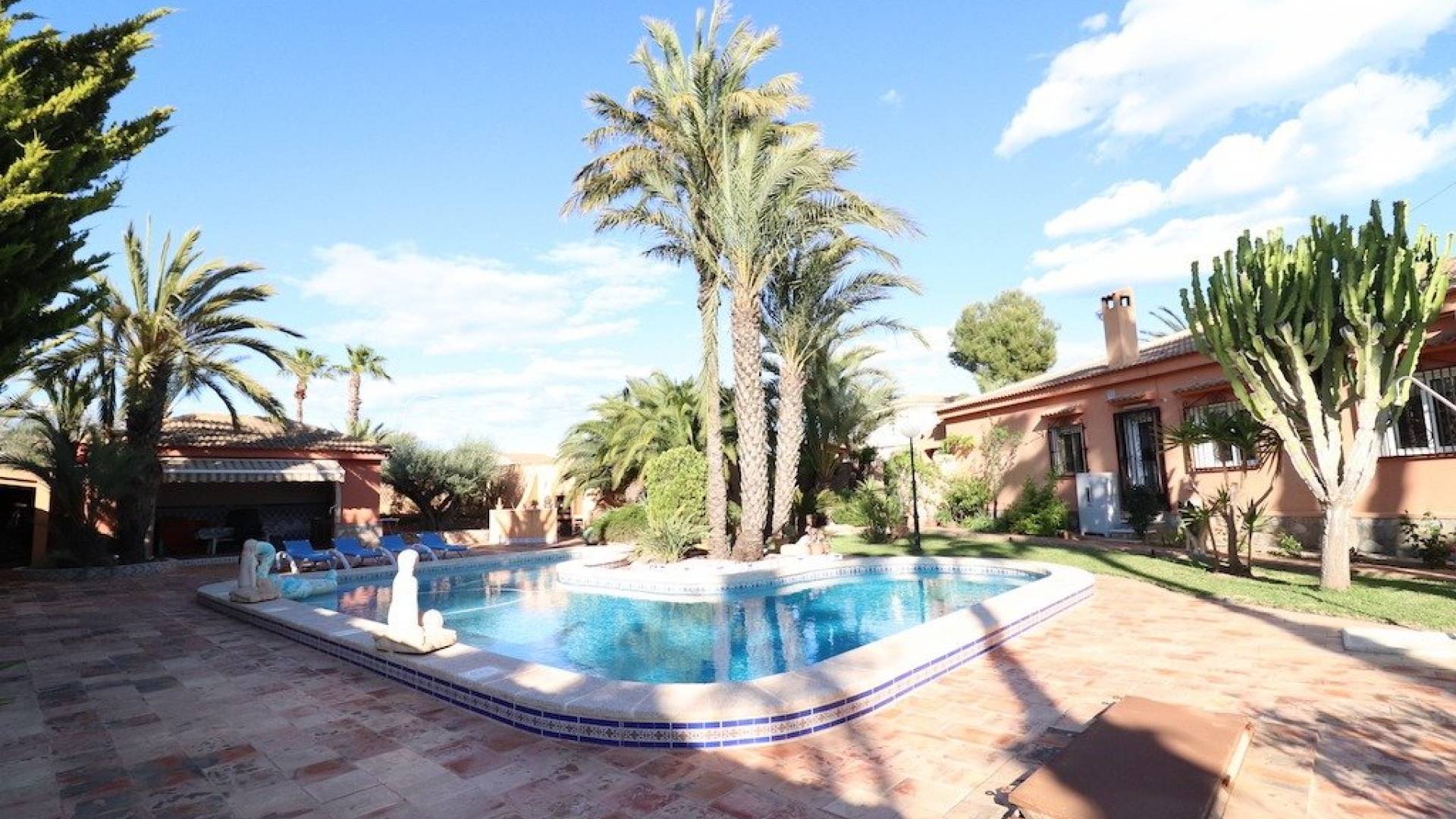 Tweedehands - Onafhankelijke villa - Torrevieja - 