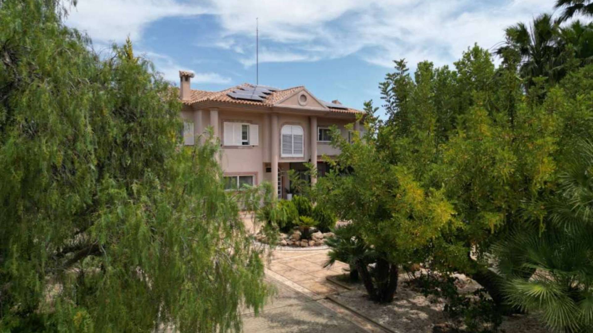 Tweedehands - Onafhankelijke villa - 