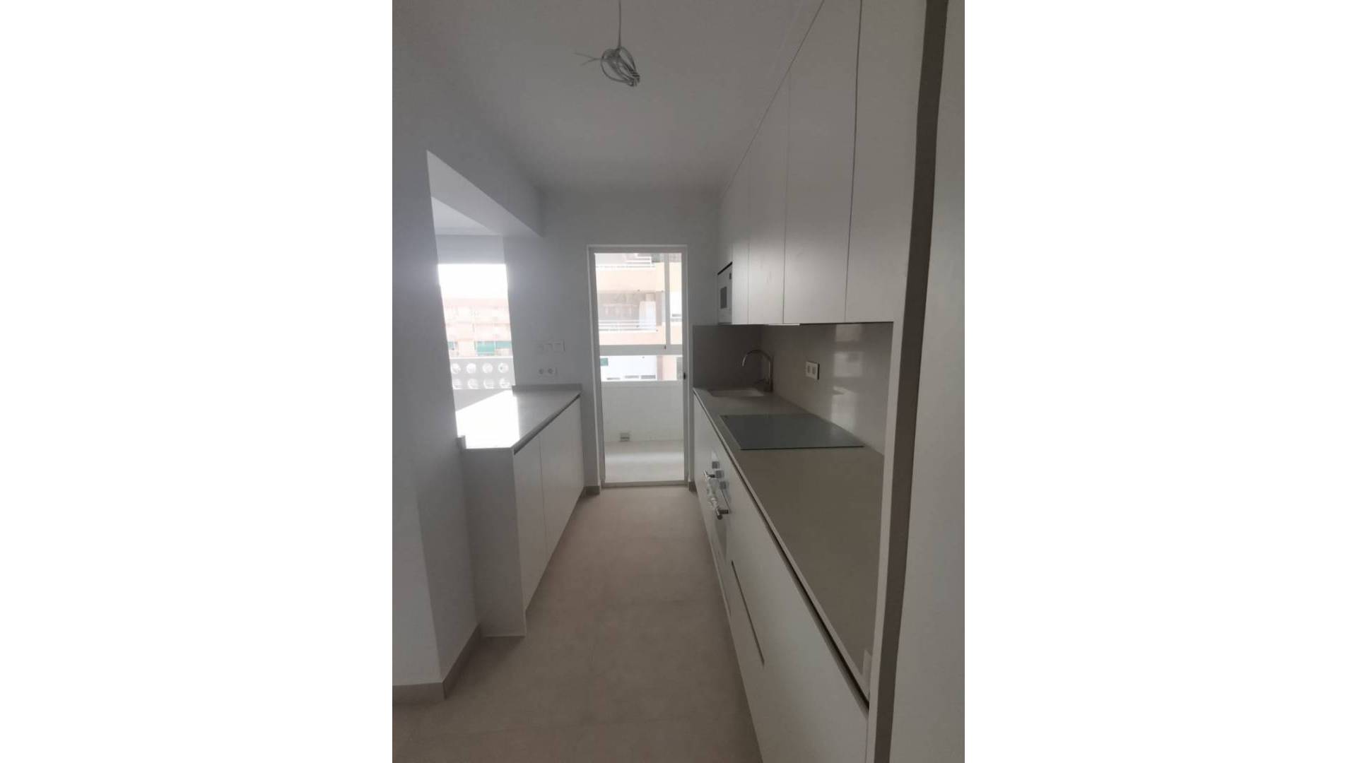 Tweedehands - Penthouse - La Mata