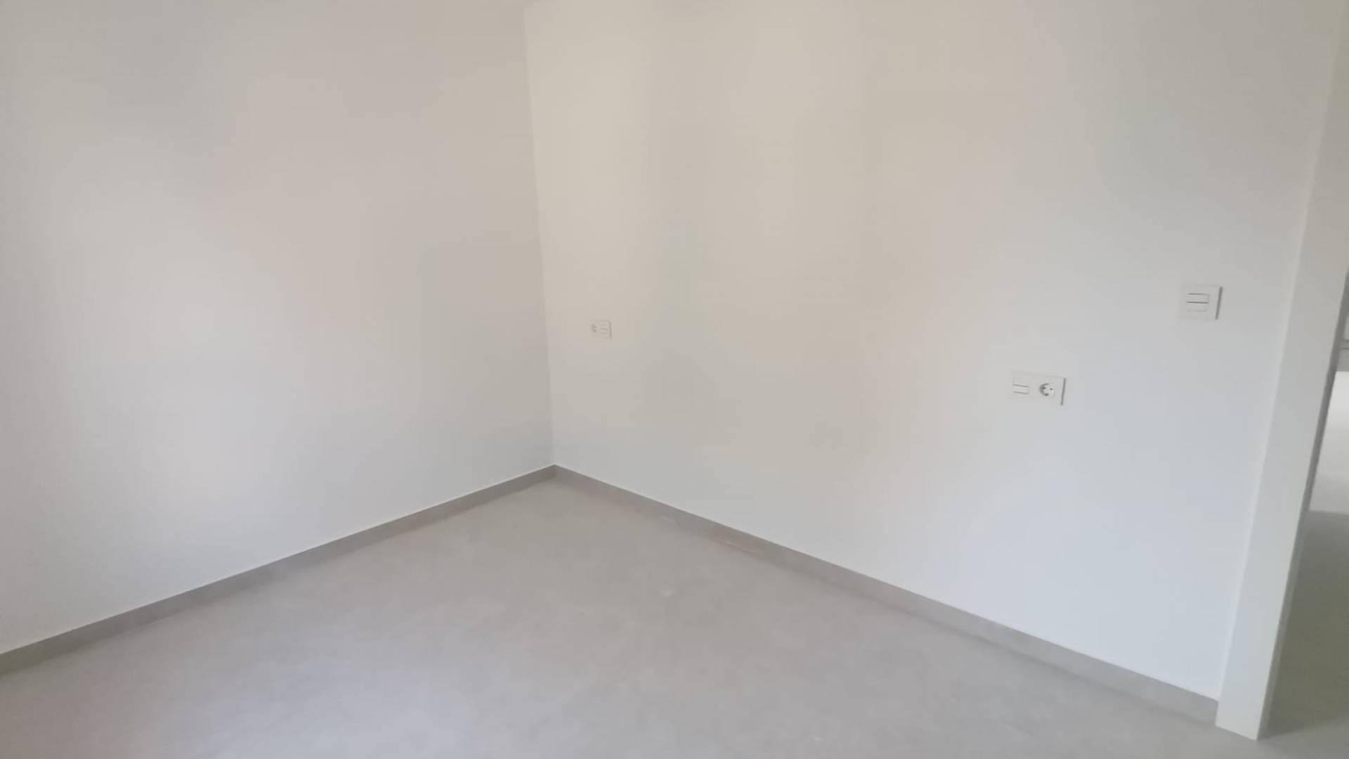 Tweedehands - Penthouse - La Mata