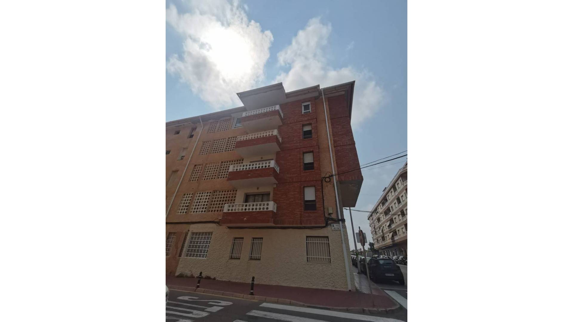 Tweedehands - Penthouse - La Mata